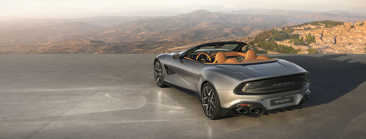 Aston Martin Vanquish 25 cabriolet  vue arrière