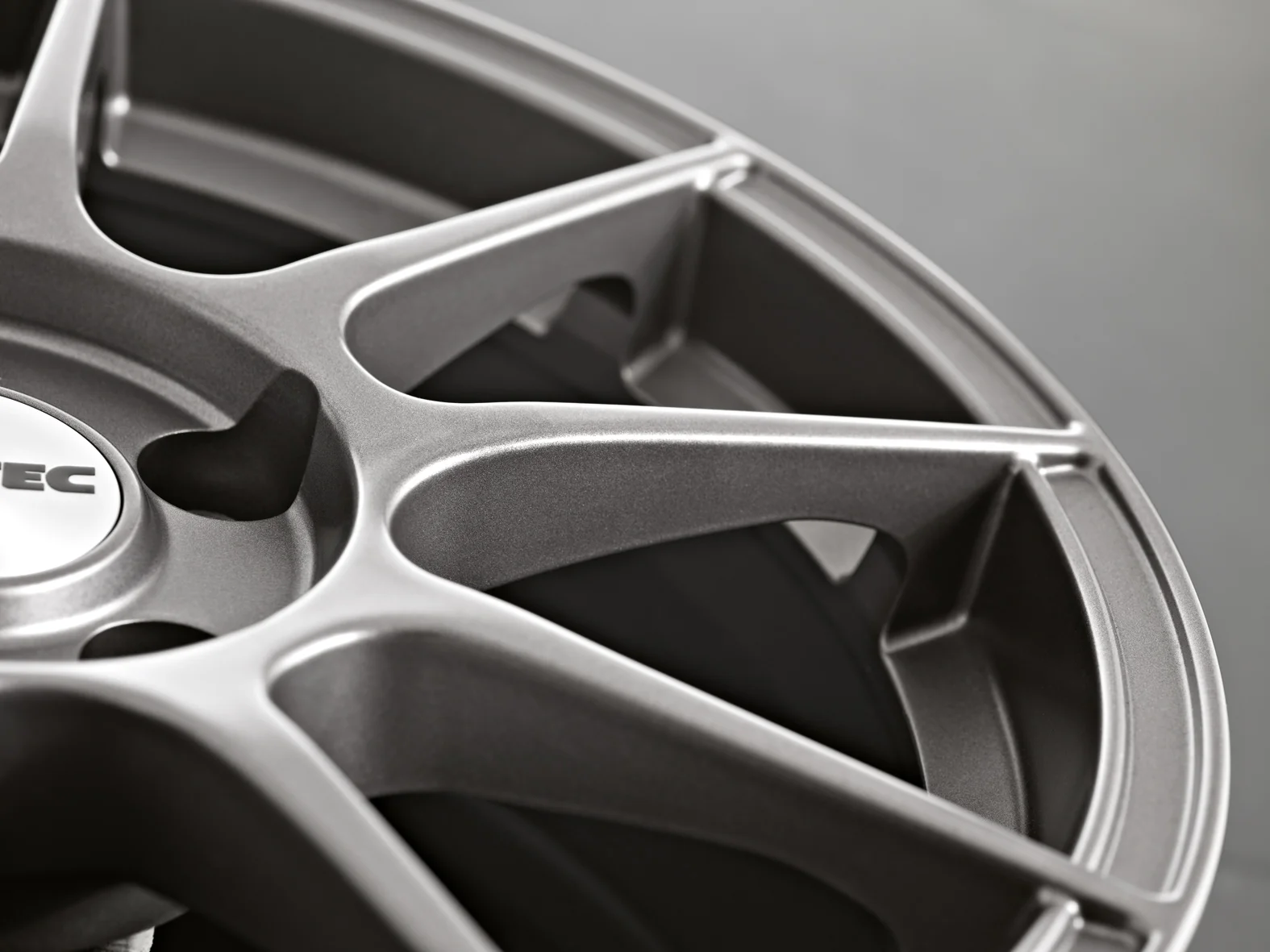 gunmetalDetail2