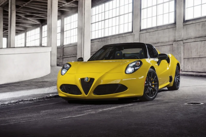 Alfa Romeo Spider 4C 1