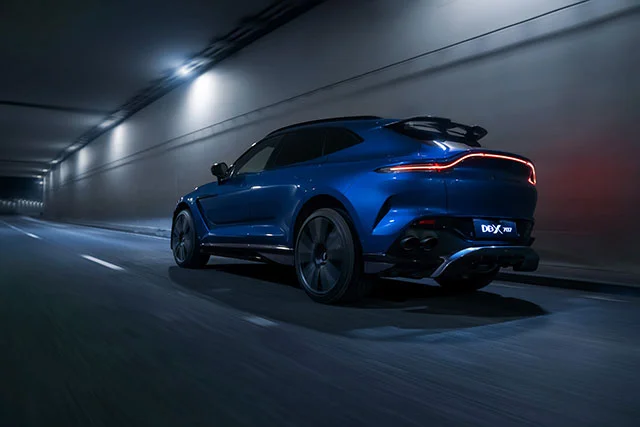 Aston Martin DBX707 02