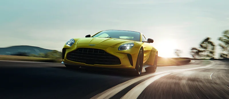 Aston Martin Vantage 01