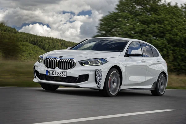 Nouvellle BMW 128ti 2