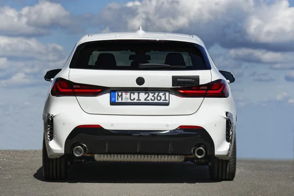 Nouvellle BMW 128ti 6