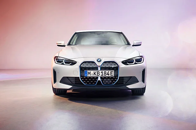 BMW i4 premier aprçu 4