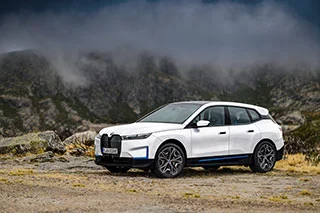 BMW iX intr