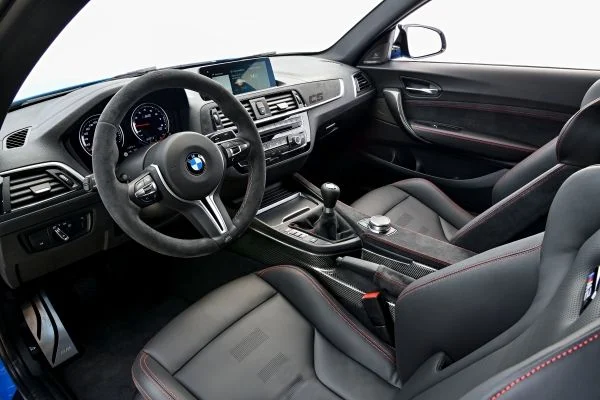 Nouvele BMW M2 CS 5