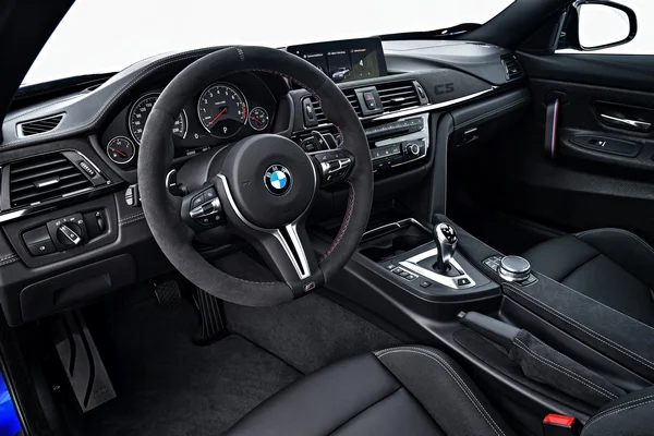 Nouvelle BMW M4 CS 6