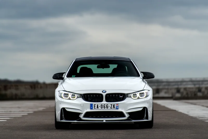 BMW M4 Coupe Tour Auto Edition 4