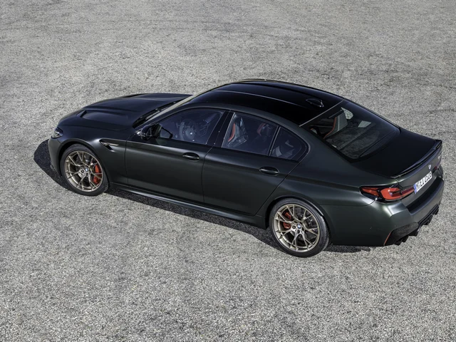 BMW M5 CS 3