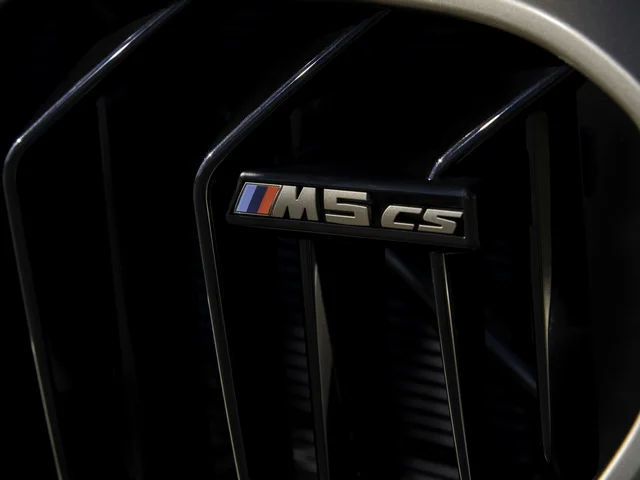 BMW M5 CS 5