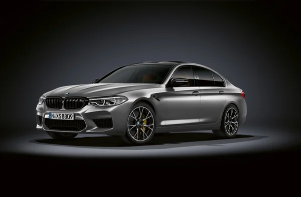 P90300374 highRes the new bmw m5 compe