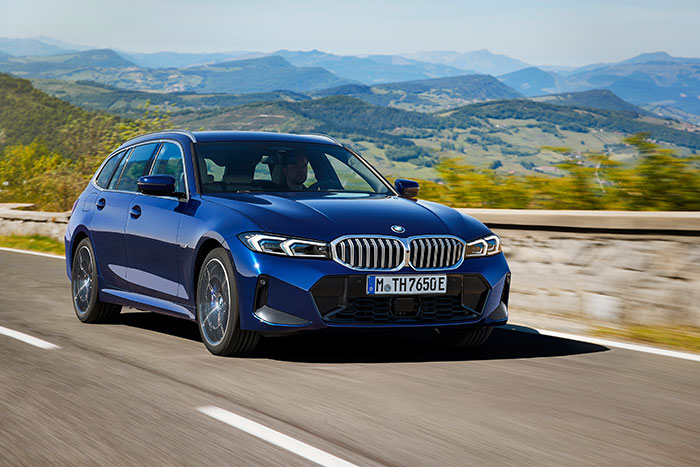 BMW Serie 3 restylée 2022 Touring 1