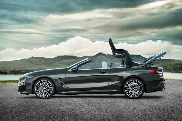 BMW Serie 8 Cabriolet 1