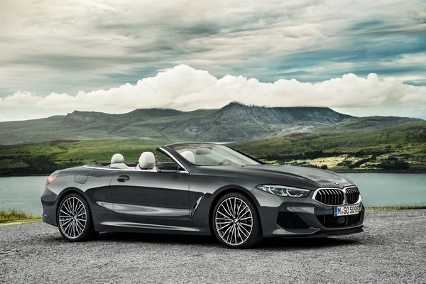 BMW Serie 8 Cabriolet 4