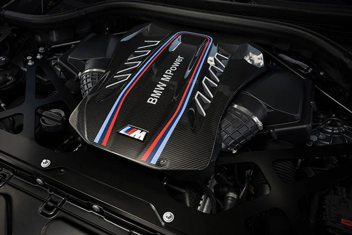 nouveau moteur V8 à technologie 48V dune puissance maximale de 625 ch