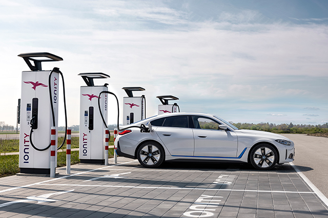the bmw i4 edrive40 4