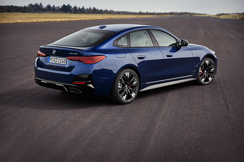 P90546574 highRes the new bmw m440i xd