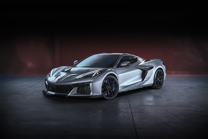 Chevrolet 2026 Corvette ZR1X Blade Silver Front copie