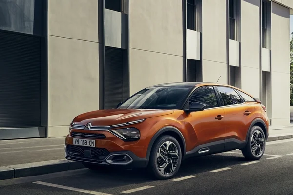 Nouvelle Citroen C4 et E C4 2020 6