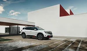 C5 Aircross intr