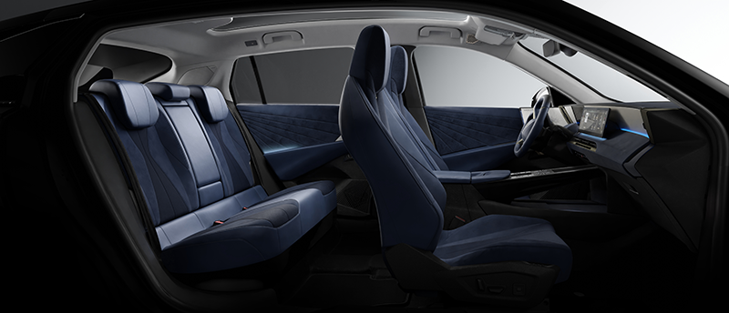 Détail intérieur DS N°7 (2026) : Finitions Alcantara Bleu Éternel recyclé à 68% et textiles durables.