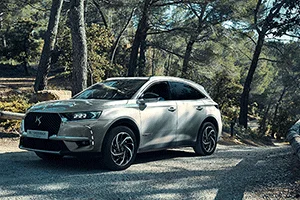  DS7 Crossback E Tense cov
