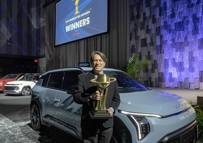 Original 27426 photo 2 kia ev3 wins 2025 world car of the year copie