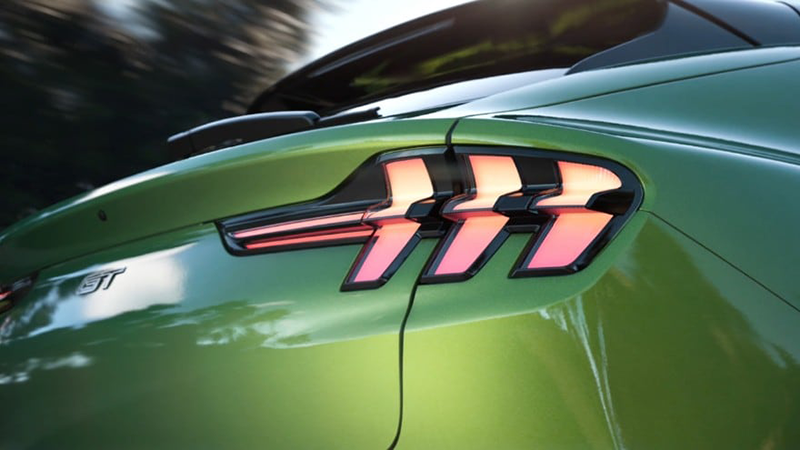 Ford Mustang Mach E 2025 5 copie