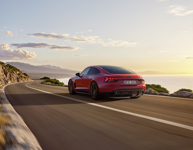 Audi e Tron GT Quattro 2025 1 copie