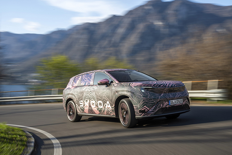 Škoda Peaq en essai sur route, SUV électrique familial en conditions réelles de conduite