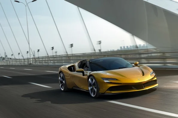 SF90 Spider 2
