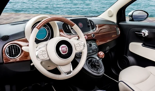 Fiat 500 Riva 2016 5