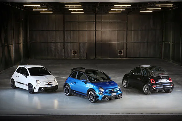 01 New Abarth 695 Tributo 131 rally