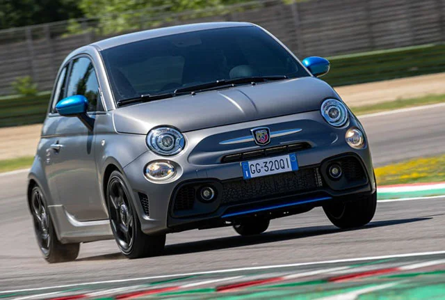 Nouvelle abarth F595 165 CH 2