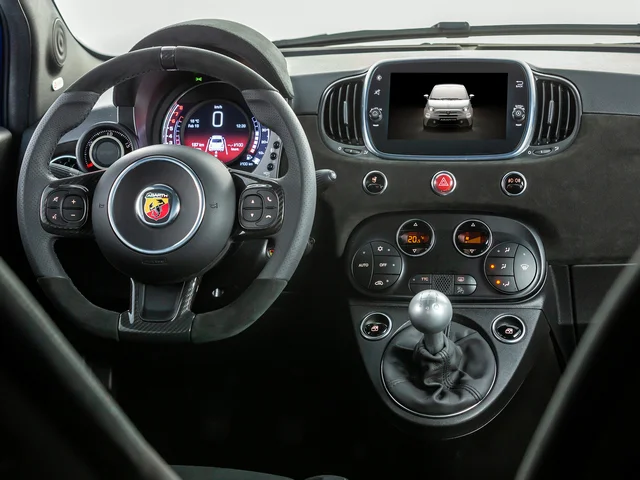 New Abarth 595 Competizione 12