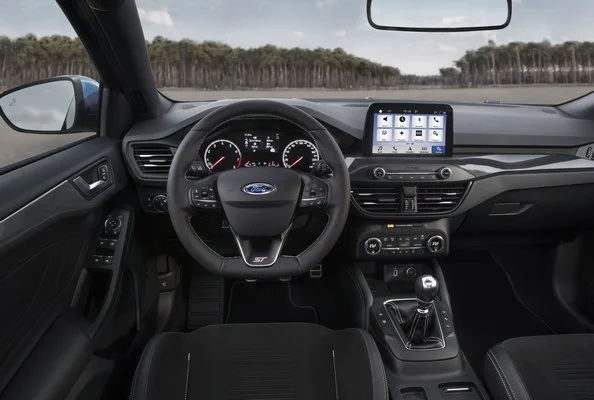 FordFocusST 2019 7