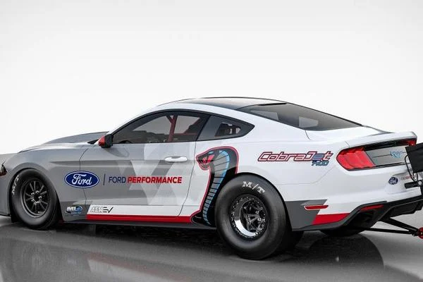 Mustang Cobra Jet 1400 3