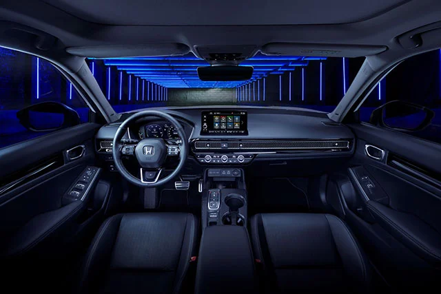 367076 LA NOUVELLE HONDA CIVIC e HEV OFFRE DE S RIE UN DYNAMISME ET UNE EFFICIENCE