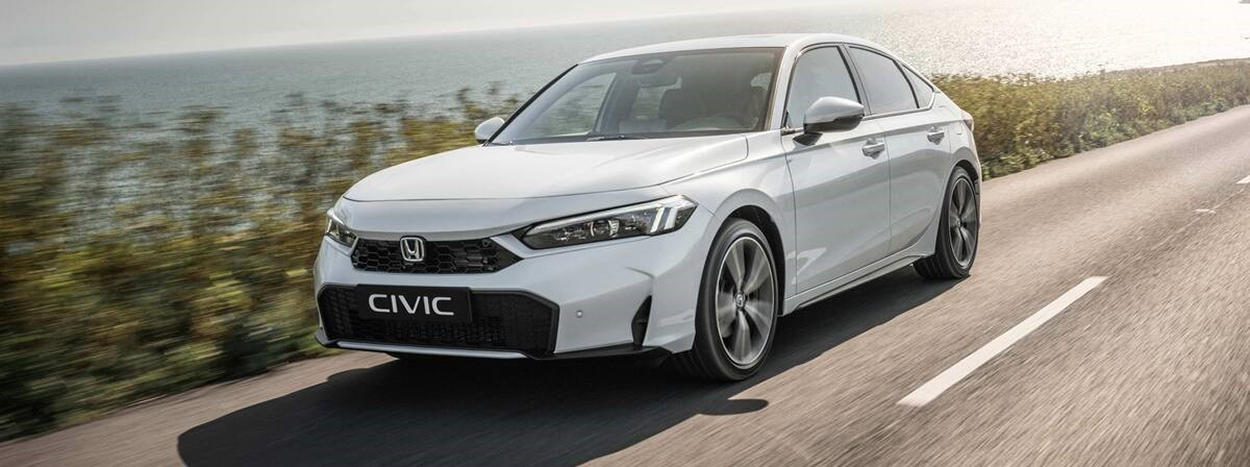 542802 HONDA CIVIC e HEV 2026 intr