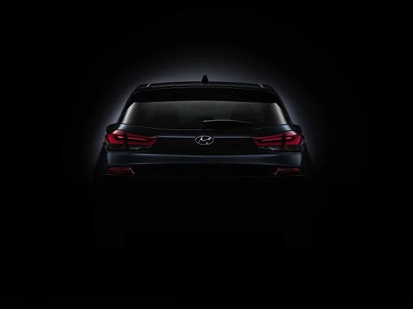 Hyundai i30 2017 premier teaser 2