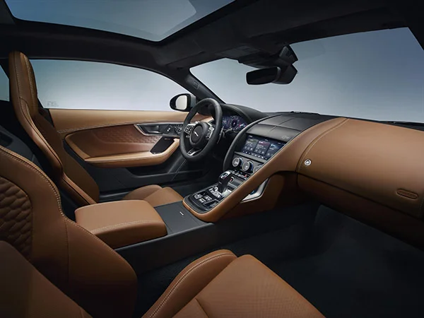 Jag F TYPE 21MY Image Studio Interior SiennaTan 02.12.19 01