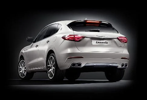SUV Maserati Levante 4