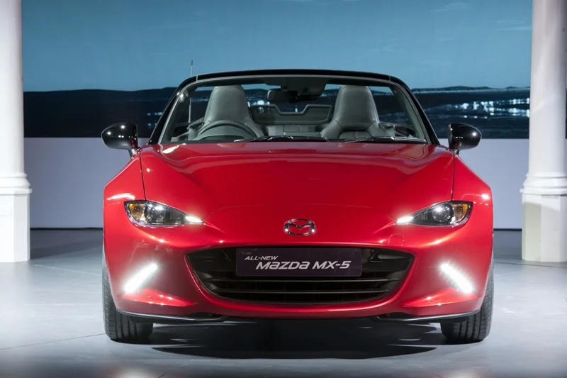 allnewMX5 unveiling MazdaSpace exterior 02  jpg72