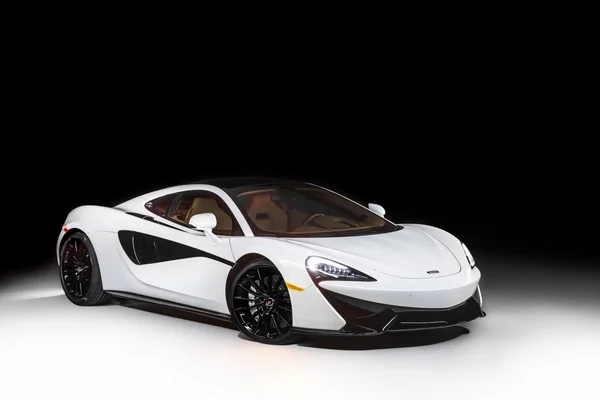 Mc Laren 570 GT MSO Concept 1