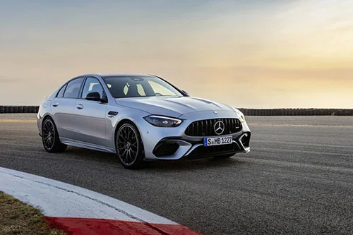 Mercedes AMG C 63 S E PERFORMANCE intr