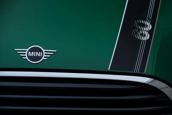 Mini 60 Years Edition 8