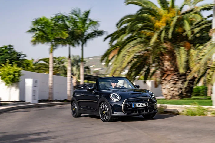 Mini Cooper Se Cabrio 2023 2