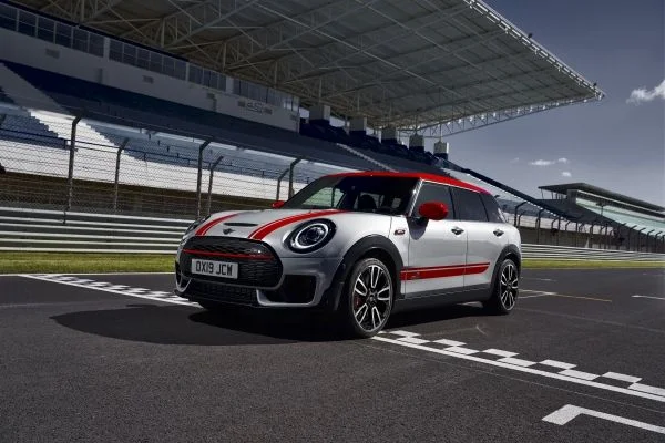 Nouveau Mini JCW 6