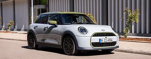 P90642101 lowRes mini cooper s 5 door copie cov