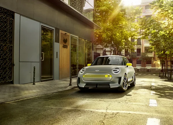 Mini électrique concept 2